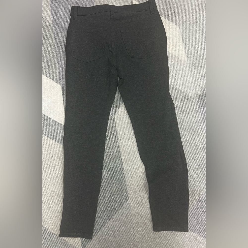 Gray pants - Picture 3 of 3